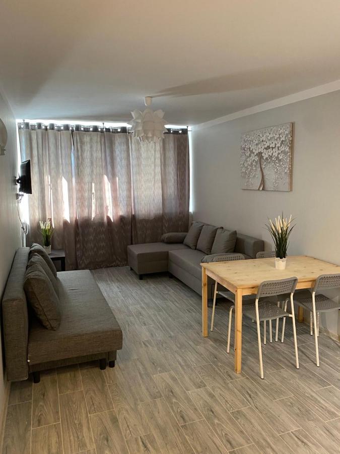 Coser Apartamenty Metro Onz วอร์ซอ ภายนอก รูปภาพ